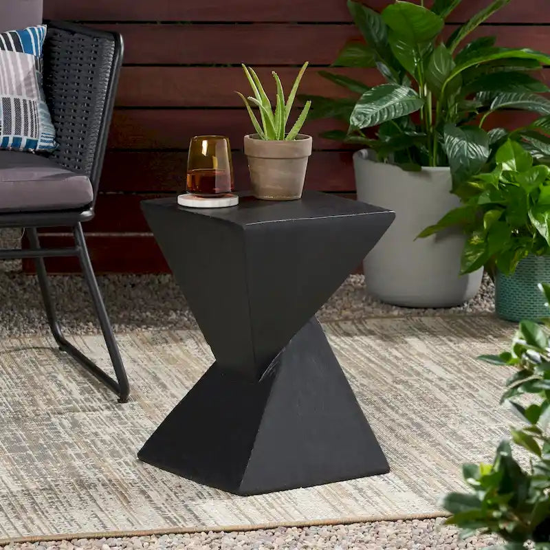 Table d'appoint d'extérieur légère en béton