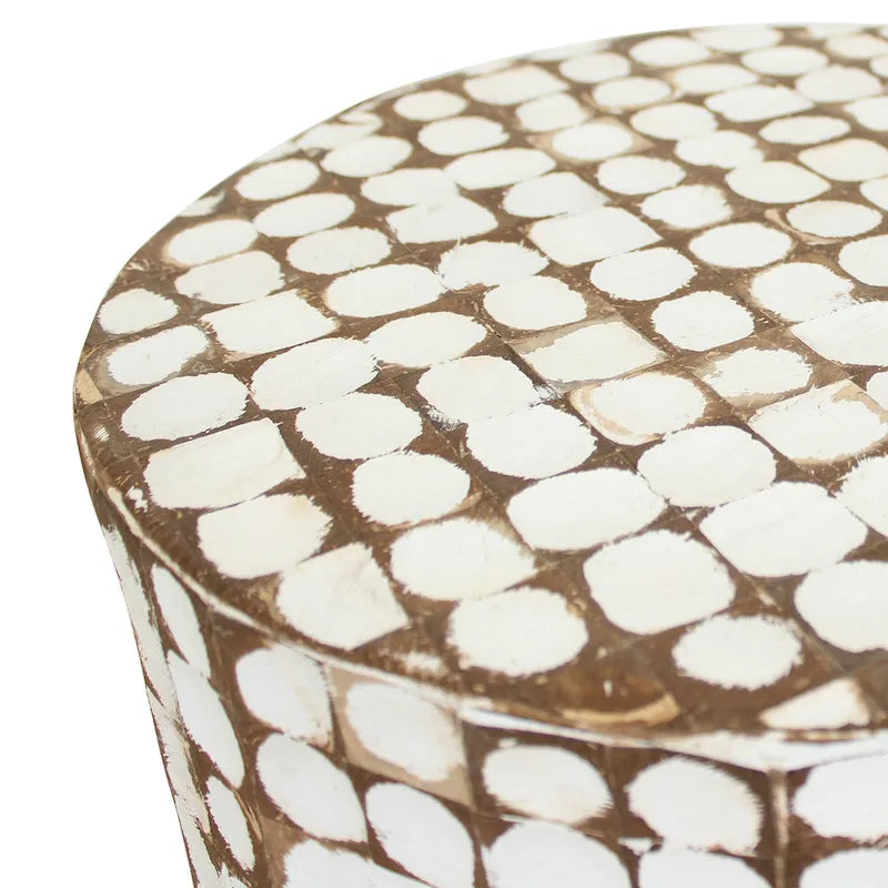 Table d'appoint ronde en mosaïque de coquilles de noix de coco