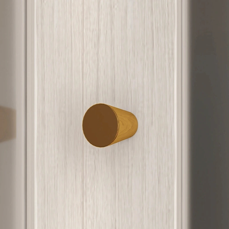 Grande armoire en verre dépoli : Options de rangement polyvalentes