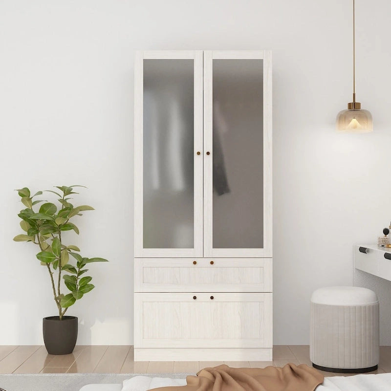 Grande armoire en verre dépoli : Options de rangement polyvalentes